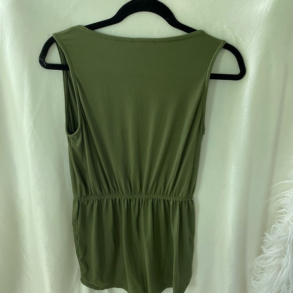 Green Rue 21 Romper - Picture 4 of 4